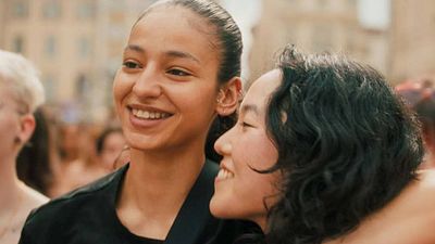 image de la news C'est la meilleure actrice de Cannes 2025 mais elle n'avait jamais fait de cinéma avant : qui est Nadia Melliti, la révélation de La Petite dernière ?