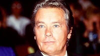image de la news "J'ai passé un très mauvais moment avec Delon" : ce réalisateur français légendaire et césarisé ne garde pas un bon souvenir du célèbre acteur