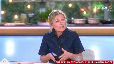 image de la news C à vous : Anne-Elisabeth Lemoine absente au Festival de Cannes, voici qui la remplace