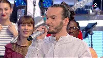 image de la news N’oubliez pas les paroles : Benoît détient désormais le record de clochettes... mais pas seulement ! Quel est son nouvel exploit ?