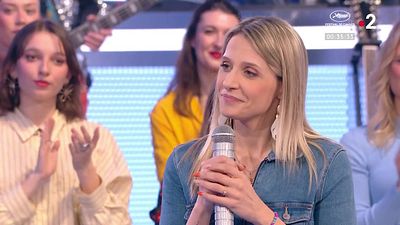 image de la news Exclu. Pas vu à la télé : Cindy révèle comment est l’ambiance dans les coulisses de N’oubliez pas les paroles !