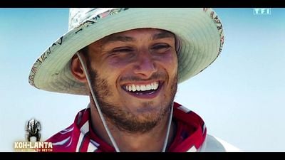 image de la news Koh-Lanta : Zakariya met "fin à un débat" sur ses dents, facettes ou pas ?
