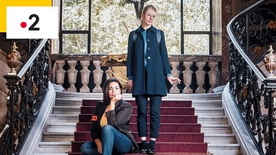 image de la news Astrid et Raphaëlle sur France 2 : Raphaëlle et Nicolas enfin en couple ? La réponse de Lola Dewaere