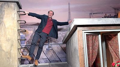 image de la news Et si vous deveniez acteur le temps d'une séance photo ? Dans ce studio parisien, vous êtes mis en scène comme au cinéma par un réalisateur