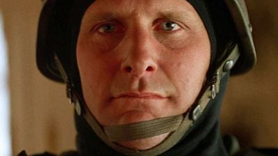 image de la news "L'une des meilleures performances d'acteur de l'Histoire" : cet acteur de Speed s'est inspiré des Dents de la mer pour jouer sa scène de mort