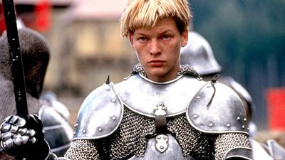 image de la news Jeanne d'Arc au cinéma : voici l'actrice qui incarnera ce personnage historique... Et vous la connaissez peut-être grâce à Netflix