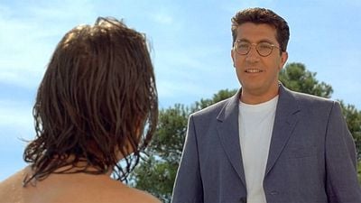 image de la news "Ça m’est tombé dessus" : il y a 31 ans, Alain Chabat prenait la place d'une star internationale dans cette comédie culte des années 1990