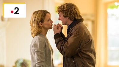 image de la news Un Soupçon sur France 2 : "On s'est un petit peu frités...", le créateur de la série revient sur sa collaboration avec Odile Vuillemin