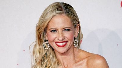 image de la news "Elle est magnifique dans les deux rôles qu'elle joue" : noté 4 sur 5, c'est aussi la meilleure série de Sarah Michelle Gellar !
