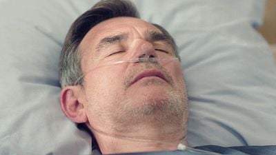 image de la news Plus belle la vie : dans un état critique, Patrick va-t-il s'en sortir ?