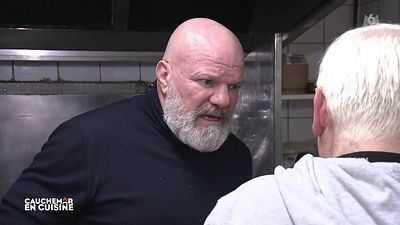 image de la news Cauchemar en cuisine : Philippe Etchebest s'affiche avec... des cheveux, "Je me trouve presque mieux"