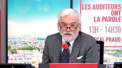 image de la news “Je crois que j’ai fait une bêtise” : Pascal Praud exaspéré par un débat inaudible entre deux auditrices sur RTL