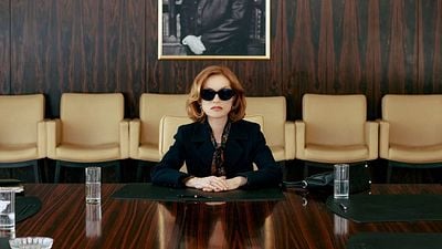 image de la news La reine Isabelle Huppert a-t-elle détrôné le roi Alexandre Astier au box-office France ?