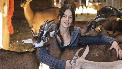 image de la news “Je voyais son malaise…” : Anaïs (L'amour est dans le pré) balance sur ses prétendants