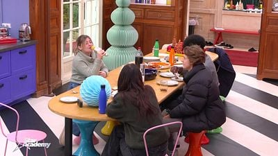 Star Academy : qui fait le plein de courses et remplit le réfrigérateur au château ?