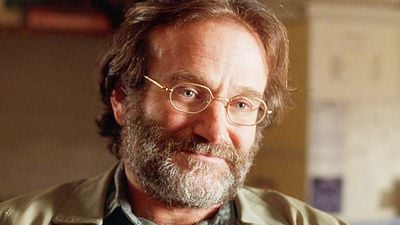 image de la news C'est l'un des meilleurs films des années 90 : 28 ans après, cet acteur culte se souvient de Robin Williams, qui était totalement en roue libre