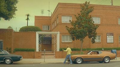 image de la news Brad Pitt + David Fincher + Quentin Tarantino : la bande-annonce du thriller le plus attendu de cette fin d'année vient de tomber