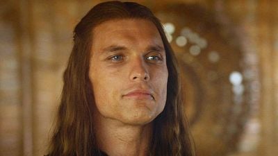 image de la news "Reste calme et avance" : après avoir joué dans l'un des meilleurs épisodes de Game of Thrones, cet acteur a soudainement été remplacé !