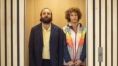 image de la news La Poupée est-il un bon film ? Que pensent les spectateurs de cette comédie moderne avec Vincent Macaigne ?