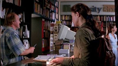 image de la news "Absolument inacceptable" : 30 ans après, cette actrice critique ce thriller à succès des années 90 qui voulait rivaliser avec Seven