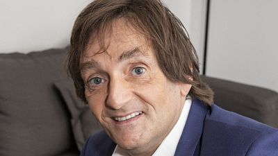 image de la news Pierre Palmade reste en liberté : la famille des blessés réagit