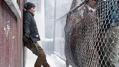 image de la news Mauvaise nouvelle pour les fans de The Last of Us : le tournage de la saison 3 est suspendu !