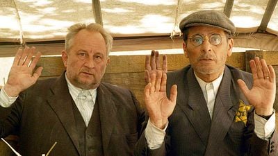 image de la news La Bonne étoile : Benoît Poelvoorde et Pascal Elbé sont dans une comédie historique inspirée de La Vie est belle