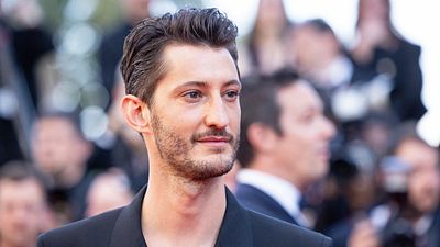 image de la news "C'est le Tom Cruise du début du cinéma" : Pierre Niney a une grande admiration pour cet acteur de légende, disparu il y a 59 ans