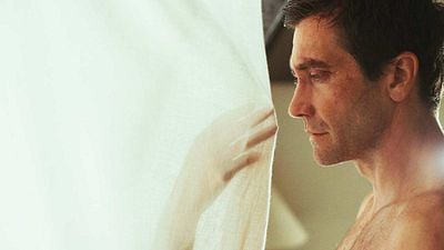 image de la news Jake Gyllenhaal + M. Night Shyamalan : voici les premières images de Reste avec moi, le nouveau thriller du maître du twist final !