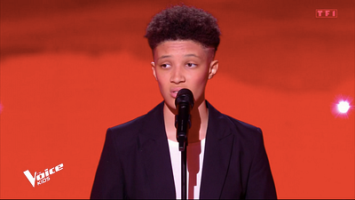 image de la news "Mes camarades trouvent que ça me rend bizarre" : Victime de harcèlement scolaire, Lina brille dans The Voice Kids