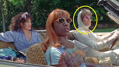 image de la news Patrick Swayze en drag queen pour Steven Spielberg, ça a failli se faire et vous ne connaissez sûrement pas ce film !