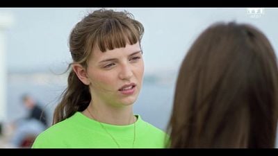 image de la news Demain nous appartient : Maé porte plainte contre son patron... mais un retournement de situation pourrait avoir lieu !