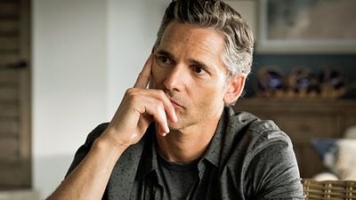 image de la news Netflix : si vous avez aimé Une nature sauvage, il existe une autre série avec Eric Bana ! Elle est addictive et basée sur une histoire vraie