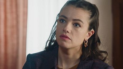 image de la news Ici tout commence sur TF1 : le coup de pression d'Anaïs et Jeanne va-t-il faire flancher Castelmont ? On a la réponse !