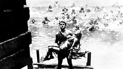 image de la news 2 millions de litres d’eau, 3 morts et des douzaines d'ambulances : le tournage de ce péplum a tourné au drame absolu