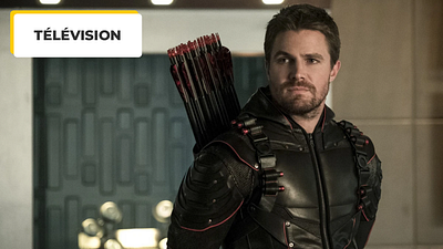 image de la news "J'ai eu l'impression d'avoir été jeté dans la fosse aux lions" : Stephen Amell a failli abandonner le tournage de la série Arrow