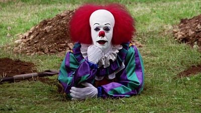 image de la news Il y a 36 ans, Tim Curry a incarné l'un des personnages les plus terrifiants jamais vus à l'écran... Mais que pensait-il de Ça, la célèbre adaptation du roman de Stephen King ?