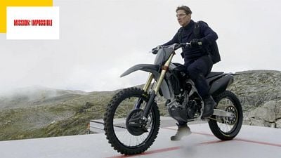 image de la news "Tom Cruise ne ressent pas la peur" : Vanessa Kirby impressionnée par la star de Mission Impossible 7
