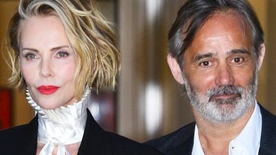 image de la news "Je dois lâcher ce qui n'est pas en mon contrôle" : pourquoi Apex, le thriller avec Charlize Theron n°1 sur Netflix, n'est pas sorti au cinéma