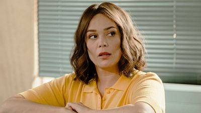 image de la news "C'est de la volonté de TF1" : Lola Dewaere fait une mise au point sur l'annulation de Mademoiselle Holmes après 2 saisons