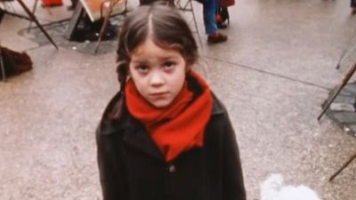 image de la news Oui, c'est bien elle ! Il y a 43 ans, cette jeune actrice française que l'on connaît tous aujourd'hui passait à la télé pour la première fois de sa carrière