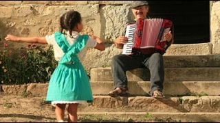 image de la news Audiences : France 2 fait valser les audiences