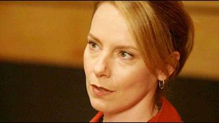 image de la news Amy Ryan "analyse" Gabriel Byrne