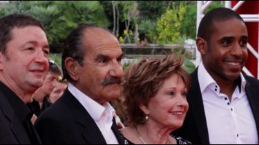 image de la news Des infos sur le nouveau couple de "Scènes de Ménages"