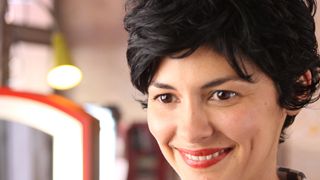 image de la news Audrey Tautou illumine les Champs Elysées