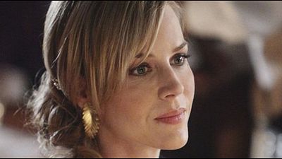 image de la news Julie Benz dans le nouveau drama du créateur de "Farscape"