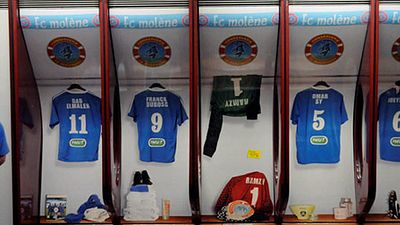 image de la news "Les Seigneurs" investissent le RER ! [PHOTOS]