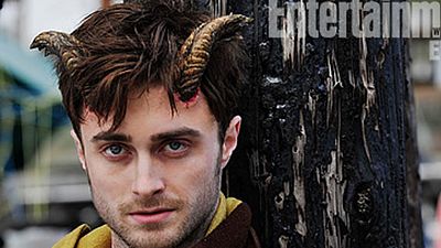 image de la news Daniel Radcliffe avec des cornes pour le « Horns » d’Aja !