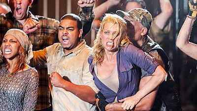 image de la news "The Walking Dead": le plein de nouvelles photos avant la suite de la saison 3 ! [PHOTOS]