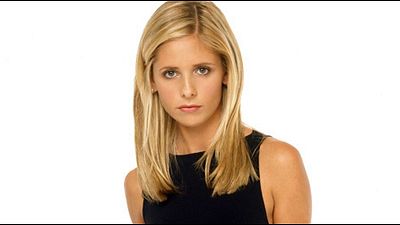 image de la news "Buffy" : 30 minutes d'images complètement inédites des coulisses de la série ! [VIDEO]